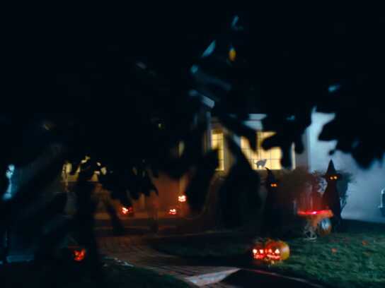 Reverse Trick or Treat
